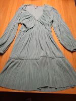 Damen Kleid gr.M mint H&M neuwertig Nordrhein-Westfalen - Hiddenhausen Vorschau