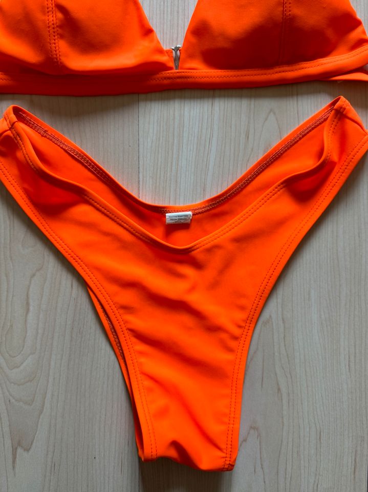 Bikini orange S Asos in Freiburg im Breisgau