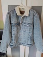 Herren Jeansjacke mit Fell Nordrhein-Westfalen - Bergheim Vorschau