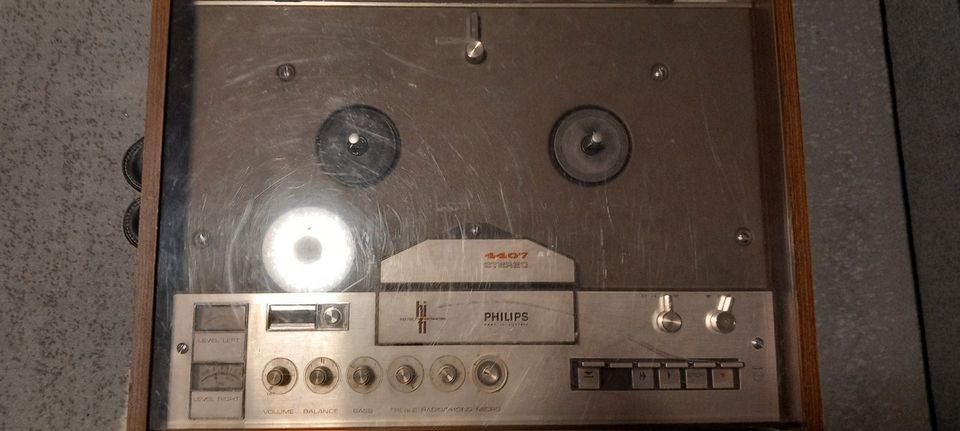 Philips Hi-Fi Stereo Tonbandgerät N 4407 in Lüneburg