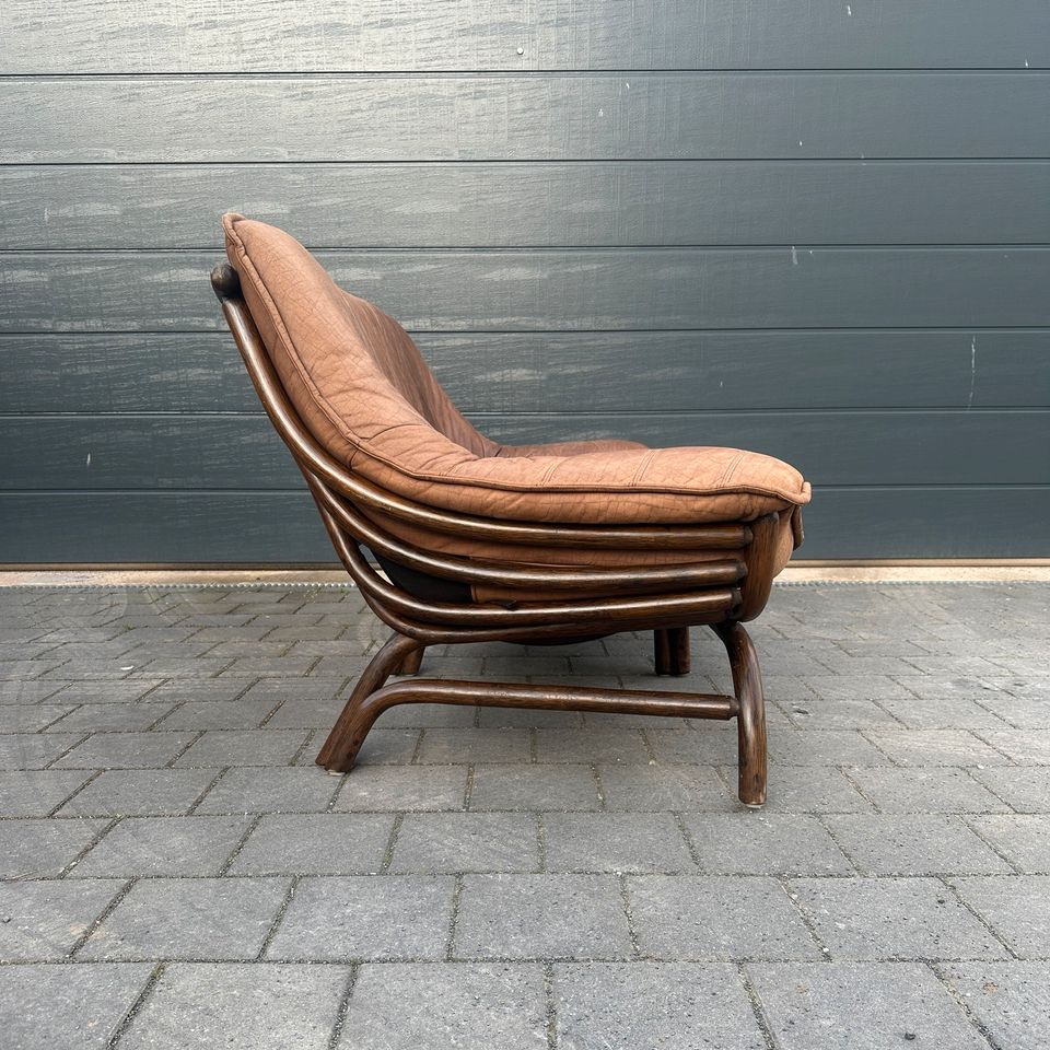 Vintage Leder Sofa Bambus 70er Design Mid Century in Dreieich