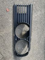 BMW E30 Frontgrill Luftgitter NFL rechts Nordrhein-Westfalen - Grevenbroich Vorschau