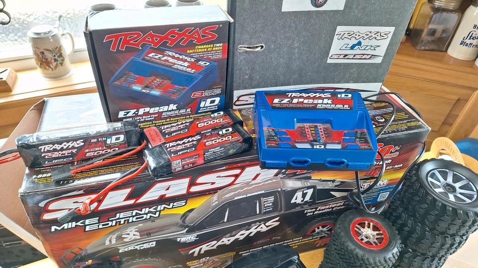 Traxxas Slash 1/10 4x4 TSM, Link, viel Zubehör RC Auto, RC Car in Mallersdorf-Pfaffenberg