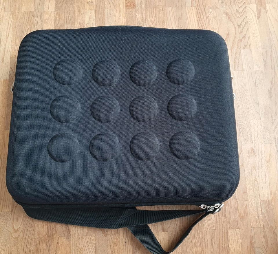 Laptoptasche Notebooktasche Kofferschlaufe schwarz in Aschheim