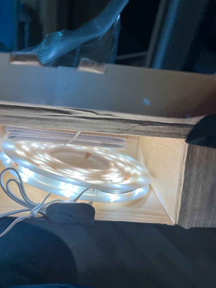 LED-Lichtband LivarnoLux 2x3m neutral weiß in Potsdam