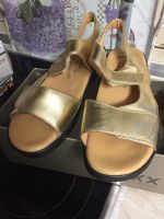 Neu Gold wedge sandals Baden-Württemberg - Steinenbronn Vorschau