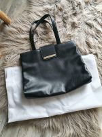 Edle Designer Tasche Klassiker von Bulgari Echtleder Schwarz Nordrhein-Westfalen - Burbach Vorschau