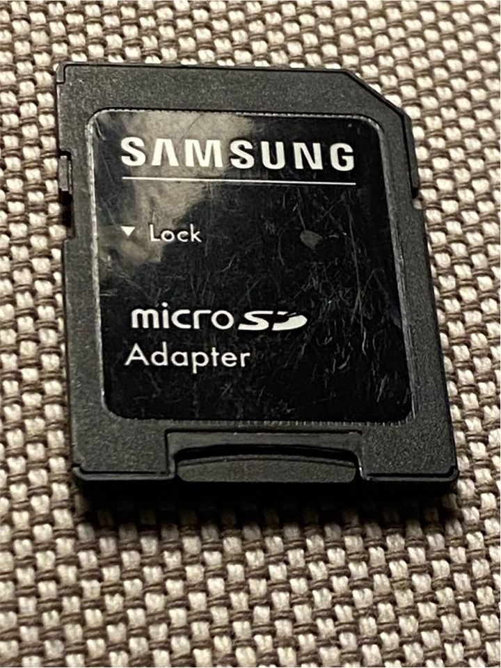 Samsung SD Karte 16 GB mit Adapter in Stuttgart