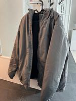 Ellesse Winterjacke XL, grau Hamburg - Altona Vorschau