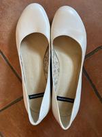 Keilpumps Vagabond Gr. 39 Pumps Keilabsatz helles beige Bayern - Rödental Vorschau