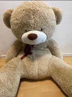 Plüschtier Teddybär XL Braun 150cm Friedrichshain-Kreuzberg - Friedrichshain Vorschau