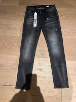 DSQUARED 2 Herren Jeans Gr.50 Neu mit Etikett Köln - Porz Vorschau