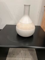 Stilvolle Vase, Dekoration, Interior Design Hessen - Obertshausen Vorschau