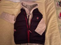 Tommy Hilfiger Kinder Strickjacke Größe 74 Sachsen - Pegau Vorschau