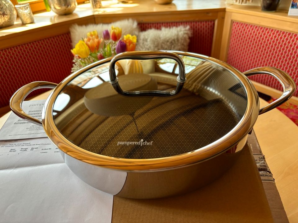 Pampered Chef Edelstahl-Antihaft-Sauteuse 4,3 Liter 30 cm in Forchheim