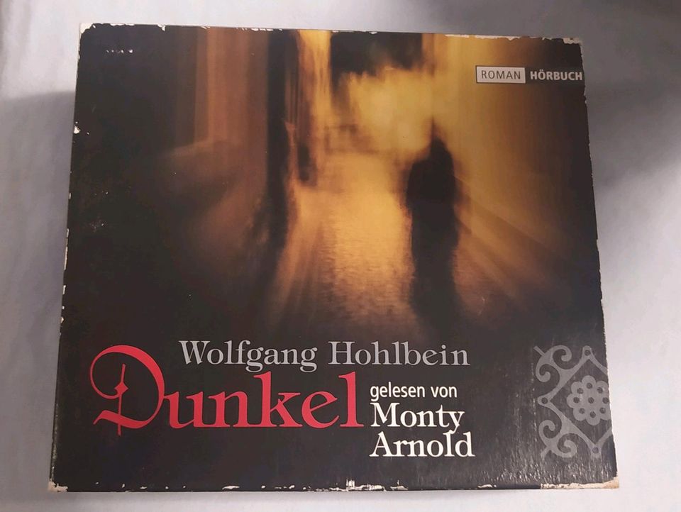 "Dunkel" von Wolfgang Hohlbein, 308min, 5Cds in Falkenstein/Vogtland