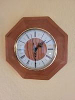 Wanduhr Holz schwer Quarz 28cm Brandenburg - Schulzendorf bei Eichwalde Vorschau