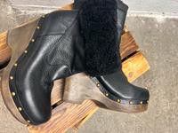 Winterstiefel   UGG  Clog Gr 37/5 München - Berg-am-Laim Vorschau