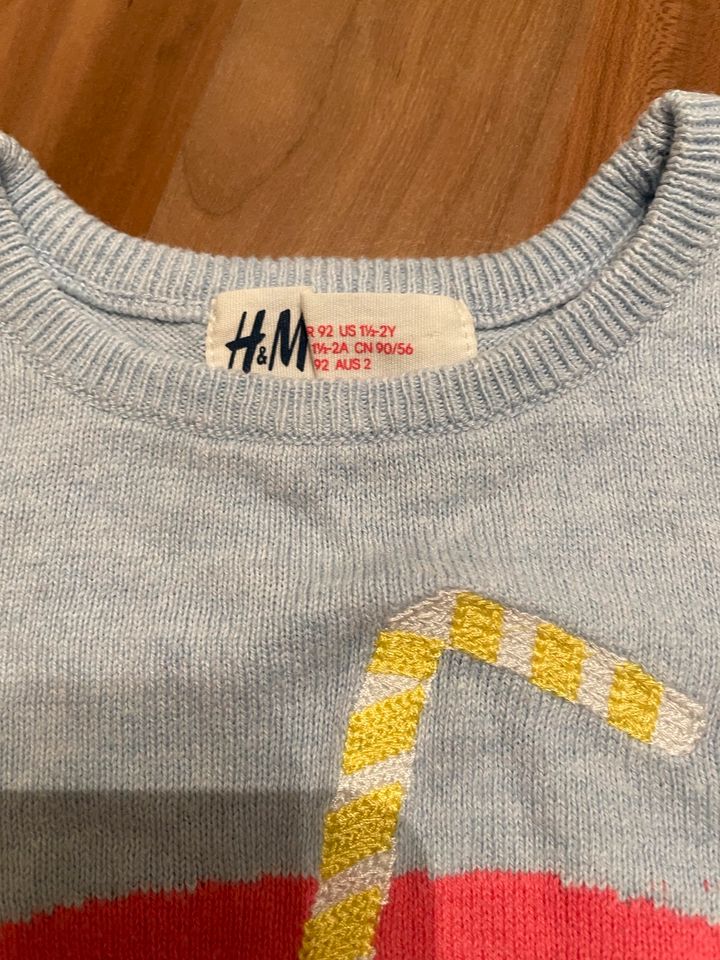 H&M Pullover Gr. 92 in Höxter