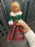 Weihnachtsbarbie Barbie Weihnachten Innenstadt - Köln Altstadt Vorschau