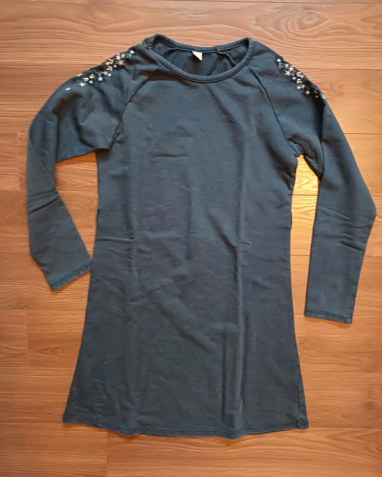 Sweatshirt Kleid von Yigga Gr 146/152 NEUWERTIG in Rhede