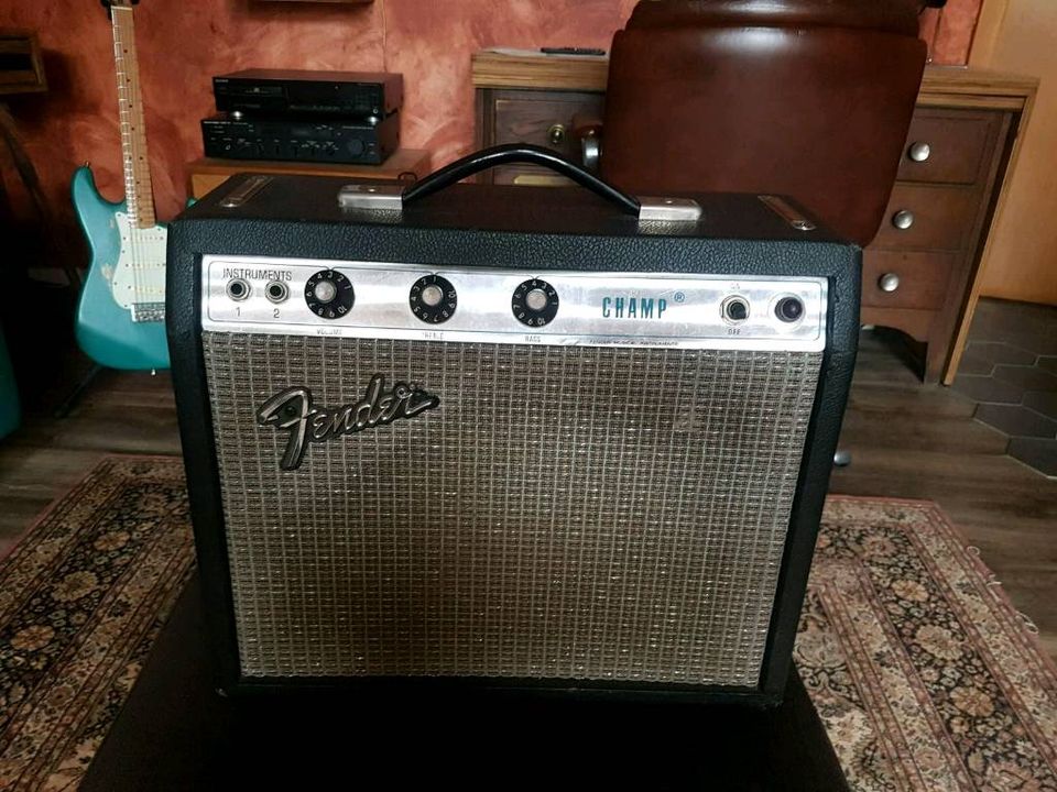 Fender Champ Silverface von 1975 SerienNr. A62155 in Trier