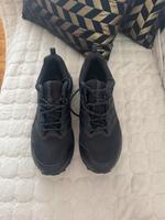 sehr schöne asics sneakers gore tex np 200 e Baden-Württemberg - Konstanz Vorschau
