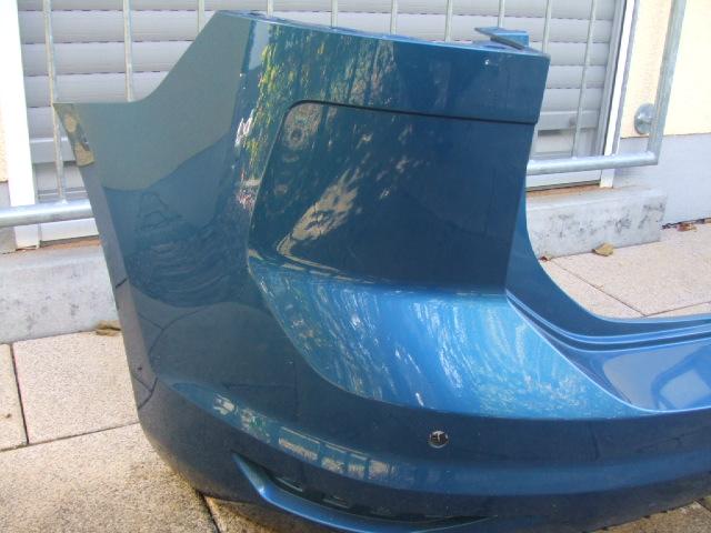 Stoßstange hinten VW Touran - Teile-Nr. 5TA 807 421 A-B in Großheubach