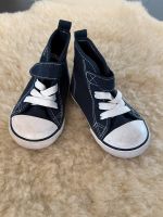 Sneaker Kinderschuhe Schuhe Turnschuhe evtl.Zwillinge gr.20/21 Baden-Württemberg - Durchhausen Vorschau