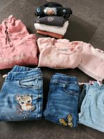 Kleiderpaket 122 / 128 Mädchen Jeans, Pullover Baden-Württemberg - Ubstadt-Weiher Vorschau