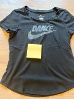 Nike Sport T Shirt Gr 140 Hessen - Lahnau Vorschau