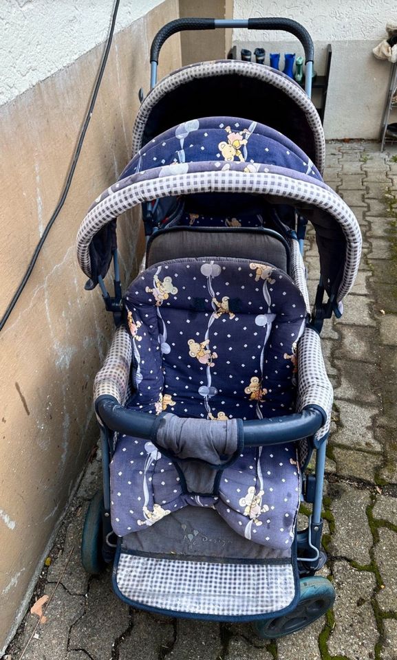 Blaue Bären Zwilling Kinderwagen in Weil am Rhein