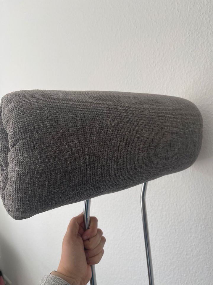 Elektrisch ausfahrbares Sofa in Plochingen