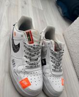 Nike Air Force 1 "Just Do It" Edition Nordrhein-Westfalen - Ratingen Vorschau