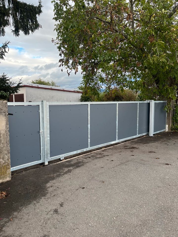 Hoftor Gartentor Hofeinfahrt Hauseingang Tor Tür Zaun Portal E in Eppelheim