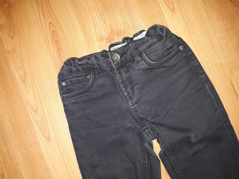 Garcia Mädchen Jeans super slim Sara Gr. 164 fast neu in Rödental