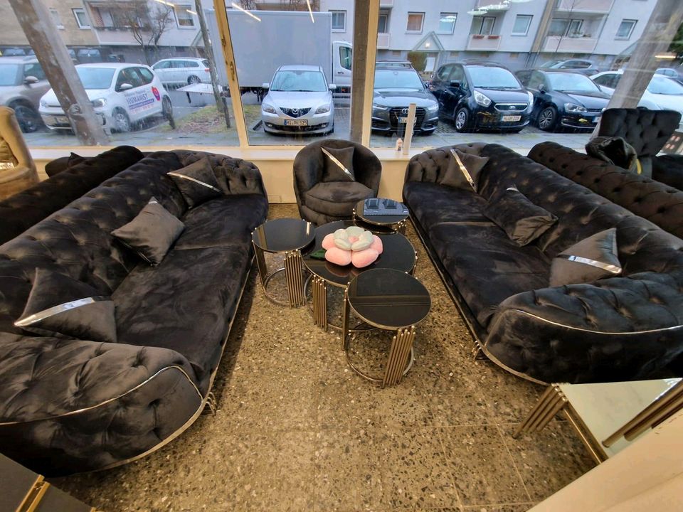 Schöne Sofa 3-3-1  1599 €  in Hannover