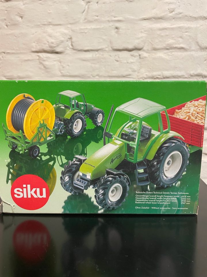 Siku Farmer 2958 Deutz Agrotron in Köln