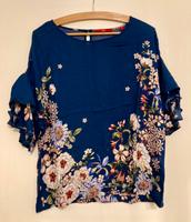 Bluse / Shirt von s.Oliver, Gr. M/38, blau bunt Blumen Rüsche Dresden - Leuben Vorschau