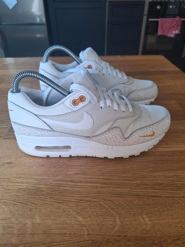 Nike Air Max 1  //  White Kumquat in Essen