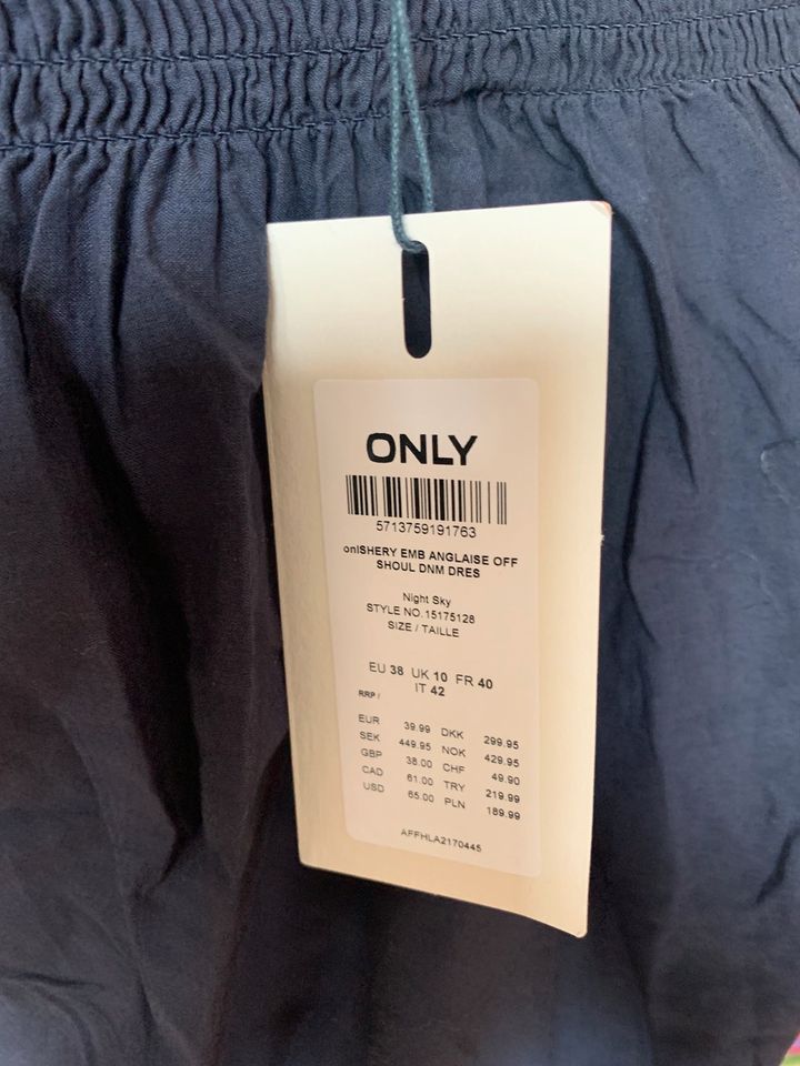 Only Offshoulder Kleid Farbe Blau NP 39,99€ mit Etikett Neu in Esens