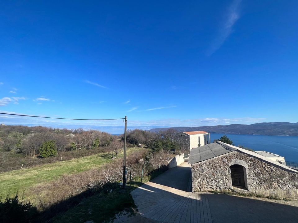 Exquisites Ferienhaus mit Terrasse in Kroatien mit Meerblick! in Nürnberg (Mittelfr)