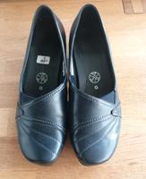 Pumps Schuhe Ara Gr. 37 G Luftpolster Sohle dunkelblau Nordrhein-Westfalen - Mönchengladbach Vorschau