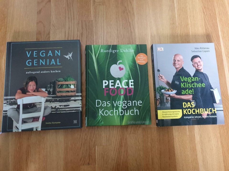 Set - Vegane Kochbücher - Rittensu Copien Dahlke Hartanto in Frankfurt am Main