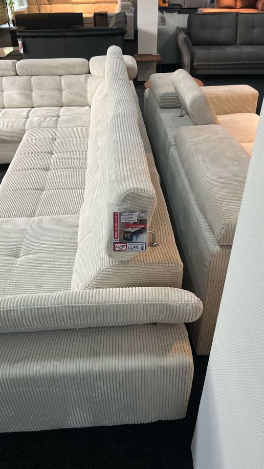 XXL- Wohnlandschaft Sofa Couch cord mit Kopfstütze verstellbar in Georgsmarienhütte
