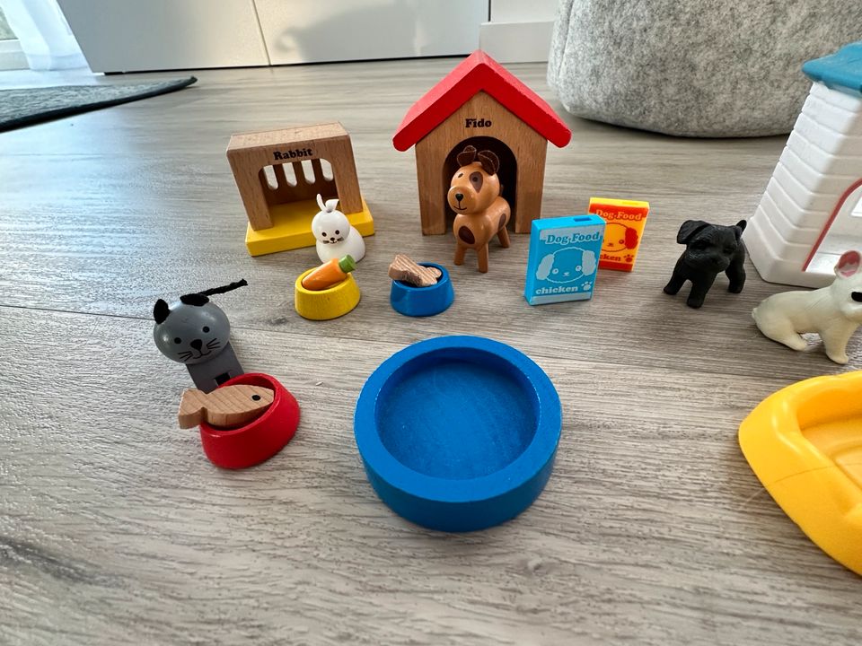 Hape Set Haustiere , Puppenhaus und weiteres Set Hunde in Leipzig