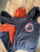 3 Pullis / Hoodies inkl. 3 Fragezeichen ??? Größe 140 Nordrhein-Westfalen - Freudenberg Vorschau