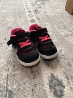 Nike Mädchenschuhe schwarz/pink | Größe 23 Münster (Westfalen) - Centrum Vorschau
