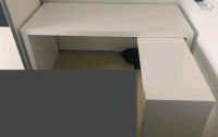 Schreibtisch mit selbst eingebauten LED-Licht Hessen - Haiger Vorschau