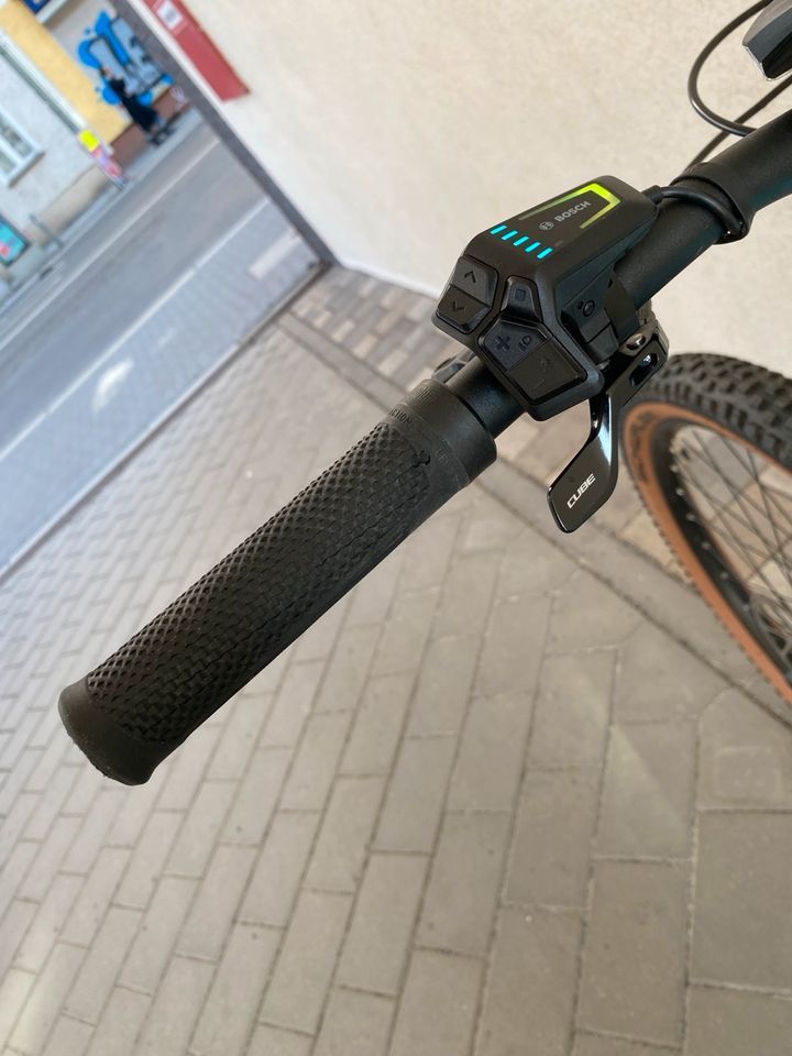 E-BIKE Cube Stereo Hybrid 140 HPC RACE 750Wh 738km 10.2023 in Berlin